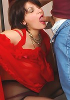 Christina&Monty pantyhosefucking sexy mature chick