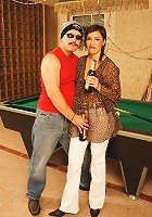 Hot mama takes on a warm creampie